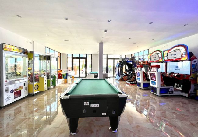Ferienwohnung in San Miguel de Abona - Junior suite, heated pool, Wifi, well connected 